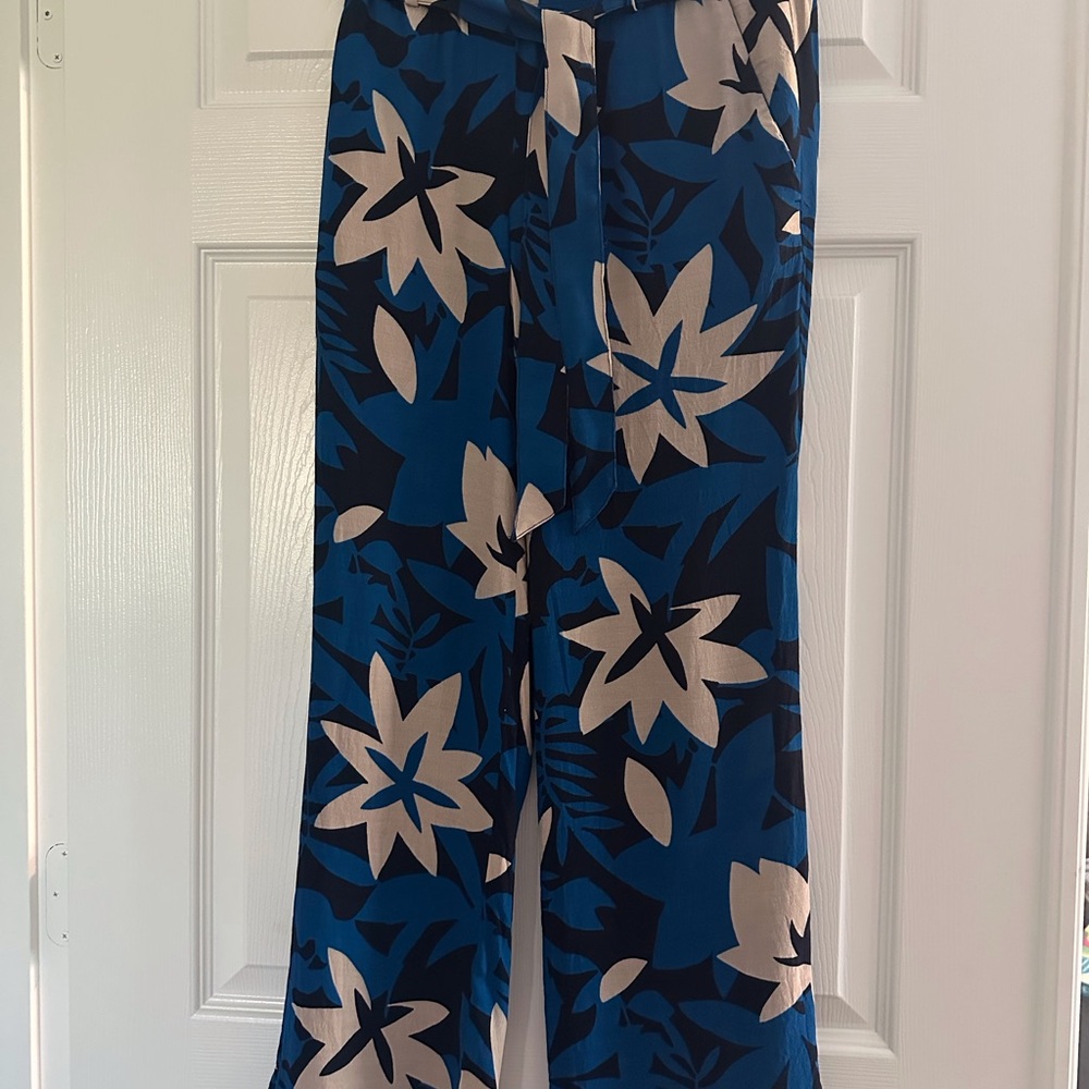 Floral Blue Women's Pants